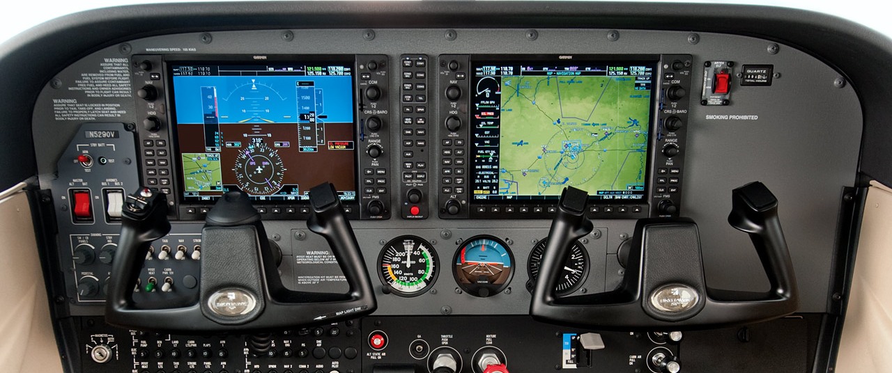 DEIN EINSTIEG INS COCKPIT